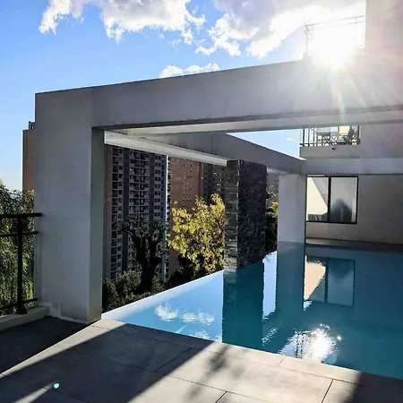 펜션 New With Infinite Pool Monaco *